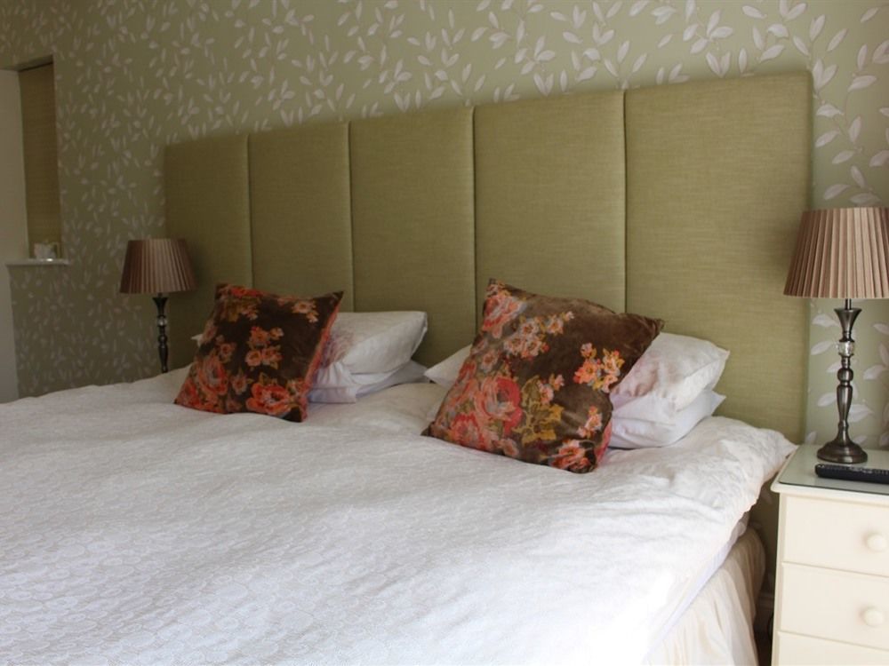 Laurels Guesthouse ويتني المظهر الخارجي الصورة